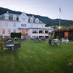 酒店 Fjordhotel - Unike 4*